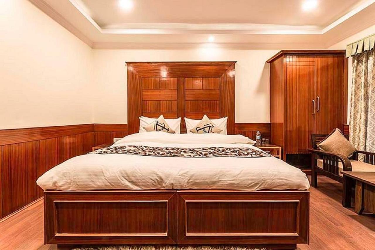 Hotel Alpine Ladakh 레 외부 사진